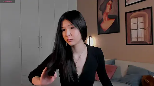 aiko_star — Eat lollipop sexy way