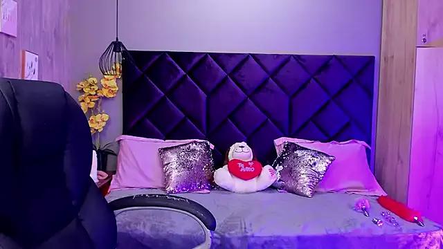 Aisha_Linh — Show boobs