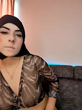 aisha_samiri — No hijab+ all naked+ rub clit