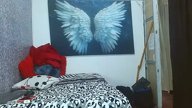 aishax18 — finger in my pussy