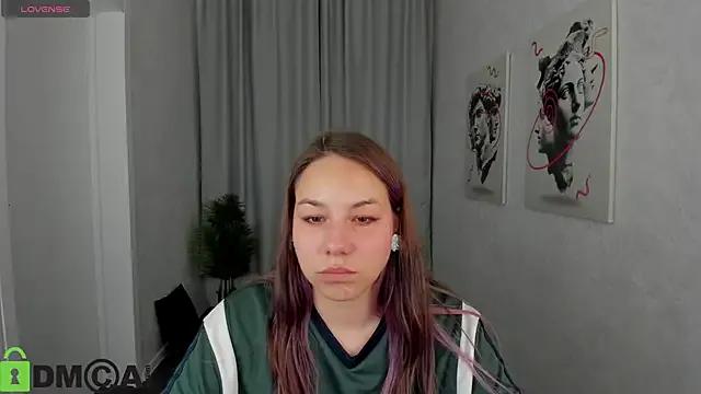 StripChat Al1ice_Moures is Freechat Al1ice_Moures — massage boobs with oil