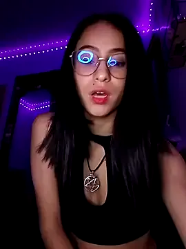 Alana_Martinez_ — Remove the garment I'm wearing 