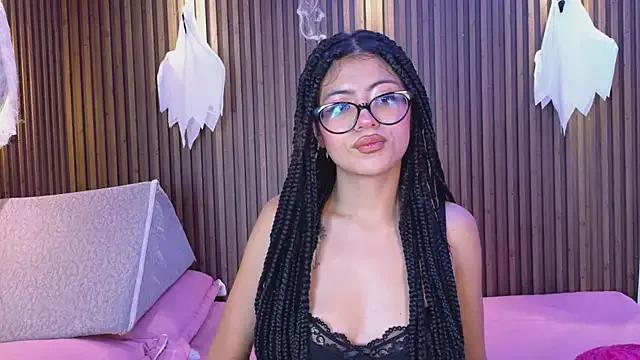 AlanaWalker9 — Full Naked