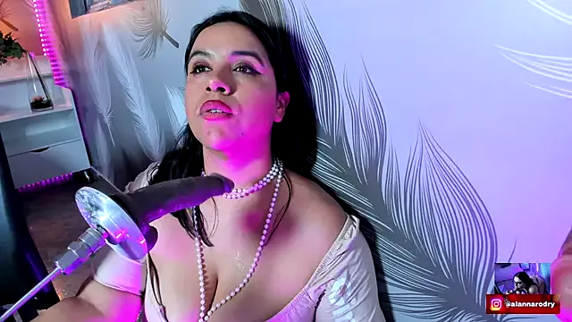 Alanna-sloppy — destroy makeup