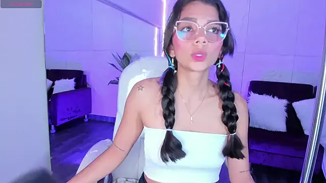 AlassiaHocthner — Doggy style masturbation
