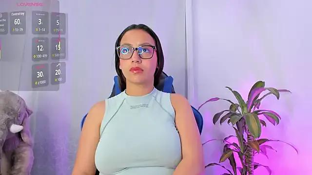 aleaa_x — sexy naked