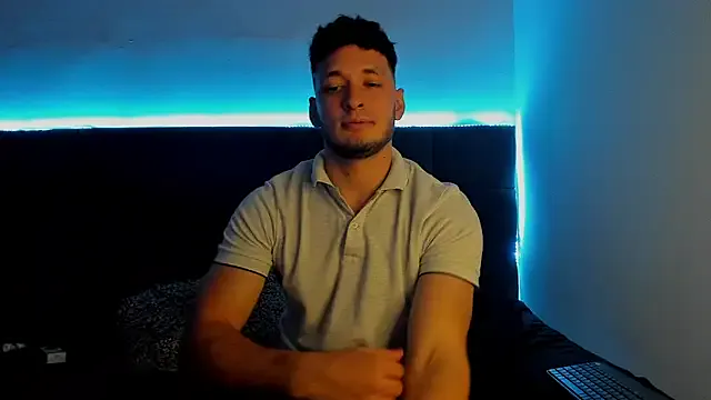 alejandro__2 — Naked + Jerk Off 