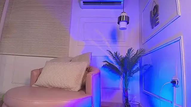 alessia_moon1 — Freechat on StripChat