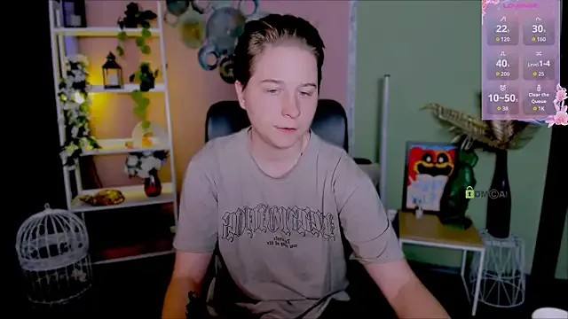 alex_jakson — show tits 2 girls