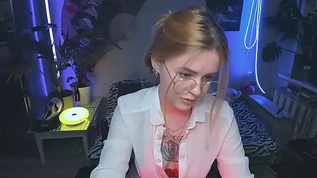 StripChat Alexa__Pirs is Freechat Alexa__Pirs — Tease my legs