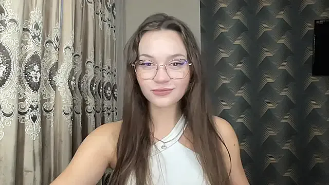 Alexa_Singer — Spin around