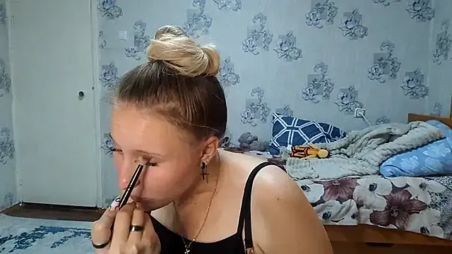 AlexisBaIler — lick my puffy lips