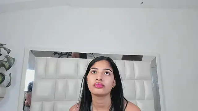 Alhana_pulido — Show me your big boobs