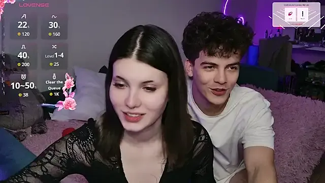 Alice18James — show boobs