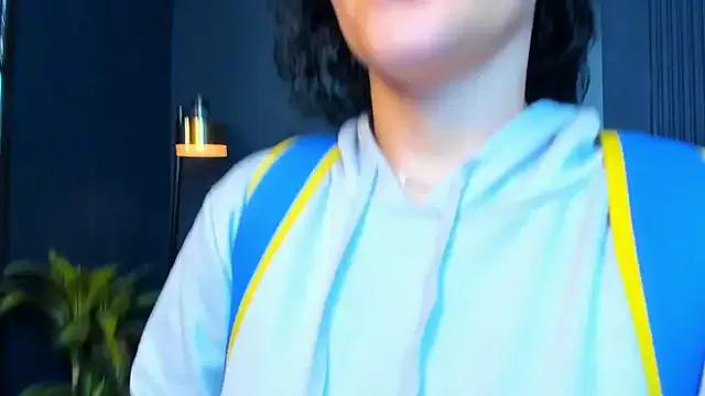 aliceandsia — Freechat on StripChat