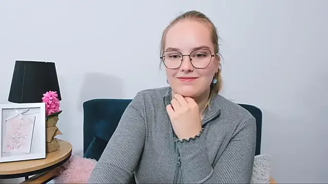 AliceCrazy69 — Lets get in a naughty mood 