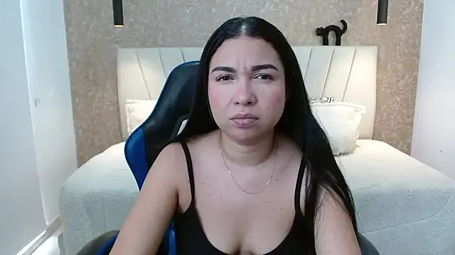 AliceSmiith_ — Stand up + jump boobs