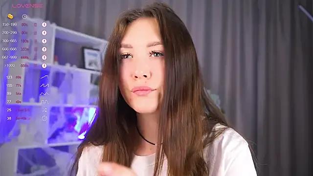 AlinaOrf — Freechat on StripChat