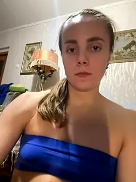 AlisaKissss — Freechat on StripChat