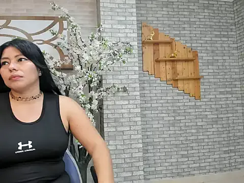 Alisonn_Doll — lick  fingers 