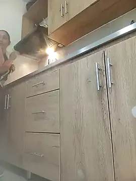 Alisson_Morgann — Show tits