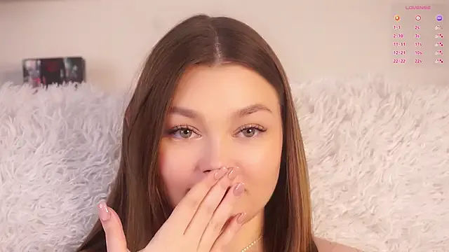 AlizaFoston — Make a cute face
