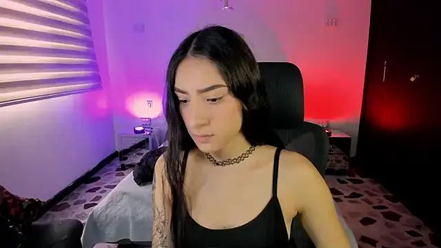 AlliceCopper — flash boobs