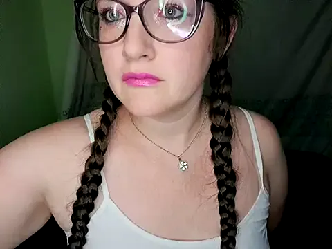 AllieByNight — First show joy