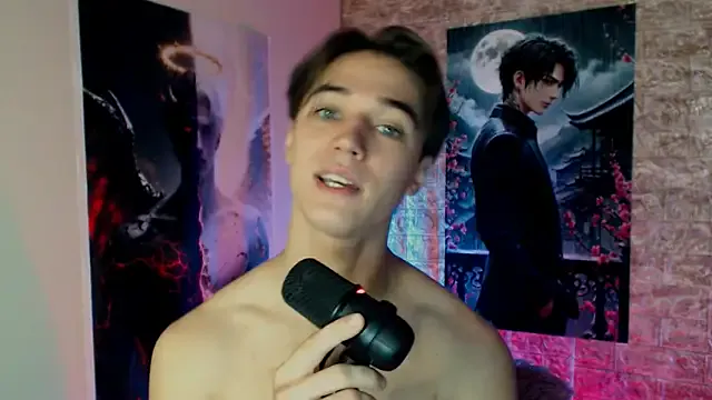 AlphaDevil11 — Private on StripChat
