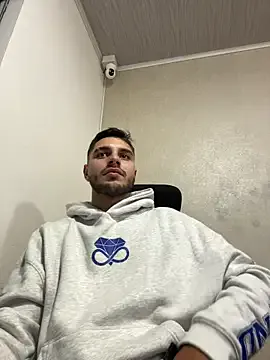 Amadeo_Wild — Freechat on StripChat
