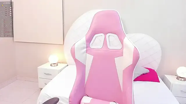 amanda_noiir — ahegao and squeeze tits