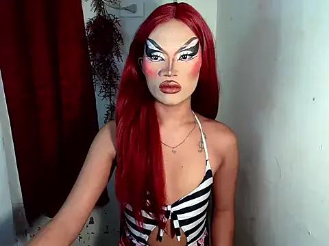 amandareddragon — NAKED and hard dick