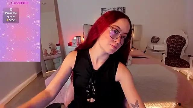 Amaraa_couper1 — Full Naked
