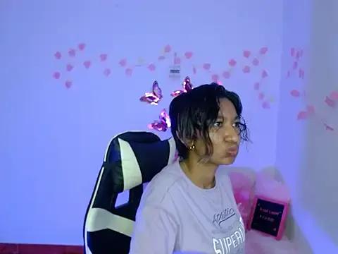 amber__666 — show tits