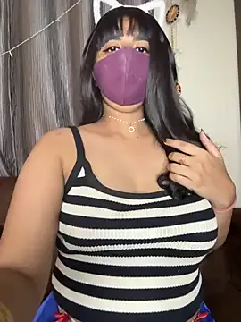 Amera_xx — Plug ur dick in my ass