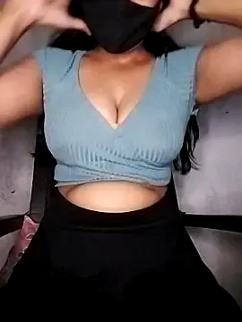Amisha2 — Full nude