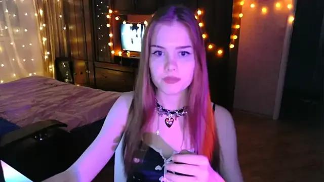 Amity_Roski — Play with my cute hair^^