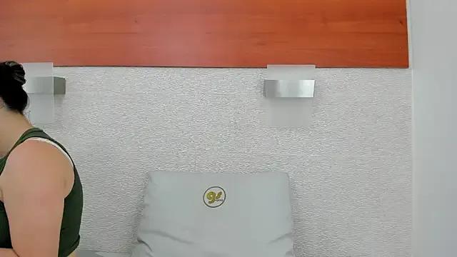 StripChat ammie_hale is Freechat ammie_hale — I love your beautiful body