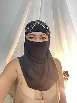 Amyraa_ — Shower show 