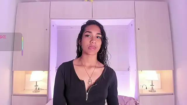 AnahiCollins — Freechat on StripChat