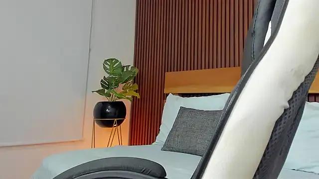 anastasia_cortez_ — FLIP MY ASS UNTIL IT TURNED RED