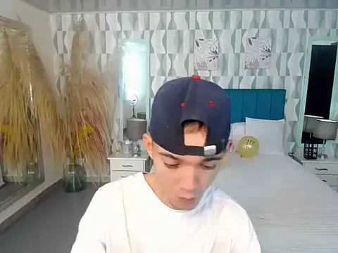 anderson_millers — Freechat on StripChat