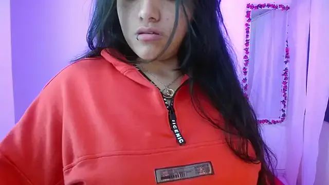 andra1609 — Naked for you for 5 min