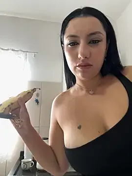 Andreininha — Freechat on StripChat