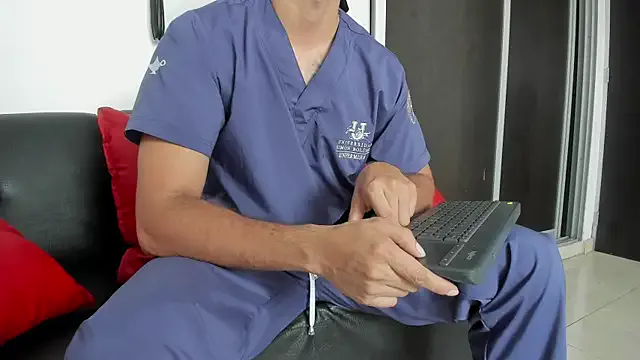 AndretiiAndCamila — Deep Throat - Semen in his mouth