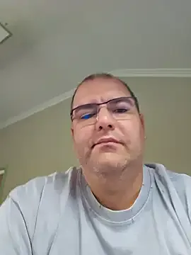 Andrew1900529 — 1 min toy controll