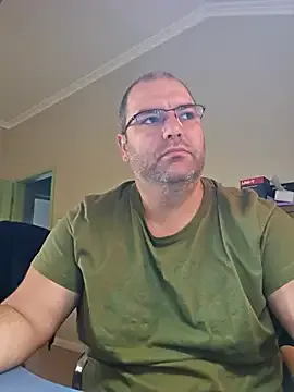 Andrew1900529 — 1 min toy controll