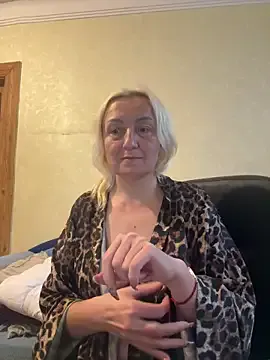 Angela_37 — Freechat on StripChat