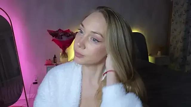 AngelicElite — play with your tongue next to the camera