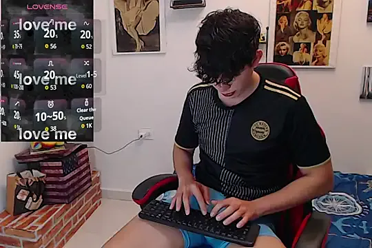 Angelo-cianuro- — BIG LOAD CUM SHOW
